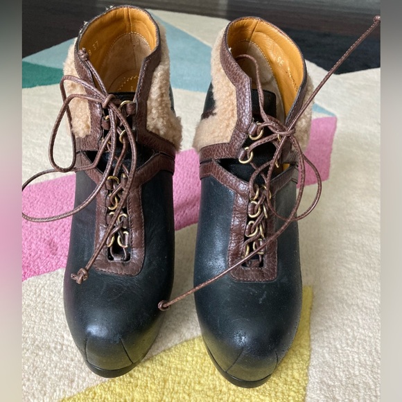 Yves Saint Laurent YSL Black Brown Shearling Trim Tribute Heel Bootie Ankle 37 - Picture 2 of 10